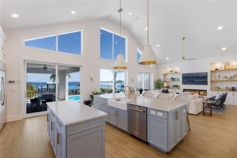 Casa en venta en Bradenton, Florida, 5 dormitorios, 560.76 m2 № 2430624 - foto 22