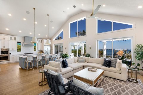 Casa en venta en Bradenton, Florida, 5 dormitorios, 560.76 m2 № 2430624 - foto 17