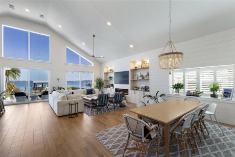 Casa en venta en Bradenton, Florida, 5 dormitorios, 560.76 m2 № 2430624 - foto 14