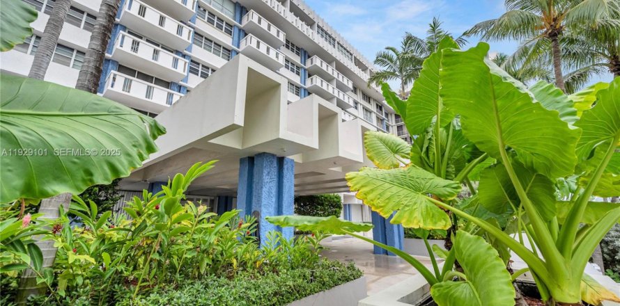 Condo à Miami Beach, Floride, 1 chambre № 1987462