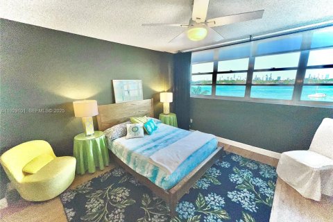 Copropriété à louer à Miami Beach, Floride: 1 chambre, 78.97 m2 № 1987462 - photo 7