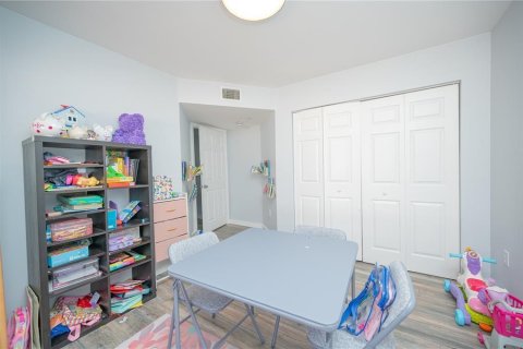 Townhouse in Miami, Florida 3 bedrooms, 134.71 sq.m. № 2245489 - photo 18