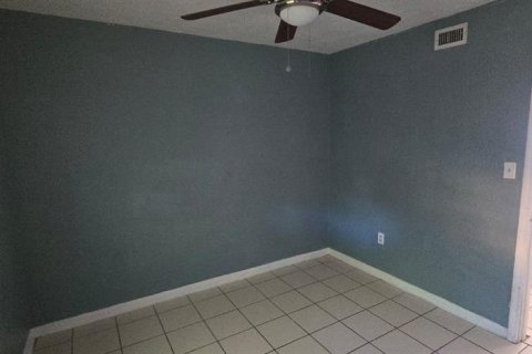 Villa ou maison à louer à Port Charlotte, Floride: 2 chambres, 79.06 m2 № 2409913 - photo 7