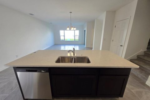 Touwnhouse à louer à Kissimmee, Floride: 4 chambres, 174.28 m2 № 1798056 - photo 5