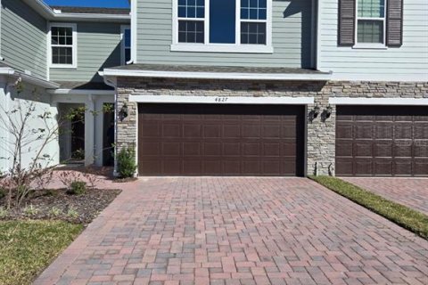Touwnhouse à louer à Kissimmee, Floride: 4 chambres, 174.28 m2 № 1798056 - photo 1