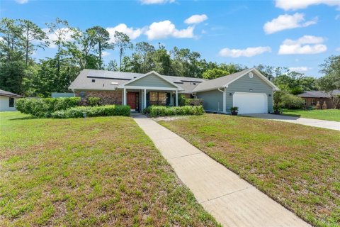 House in Longwood, Florida 4 bedrooms, 183.11 sq.m. № 2378362