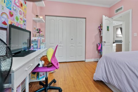 Touwnhouse à vendre à Cutler Bay, Floride: 3 chambres, 120.31 m2 № 2169924 - photo 24