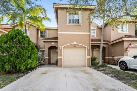 Touwnhouse à vendre à Cutler Bay, Floride: 3 chambres, 120.31 m2 № 2169924 - photo 2