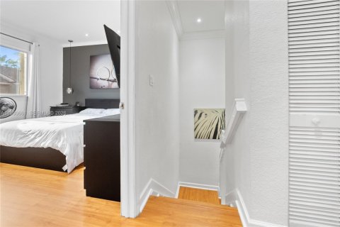 Touwnhouse à vendre à Cutler Bay, Floride: 3 chambres, 120.31 m2 № 2169924 - photo 16