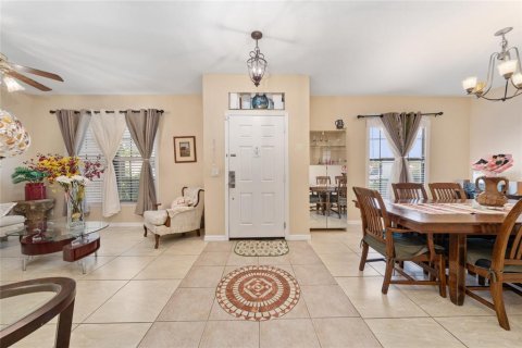 House in Kissimmee, Florida 4 bedrooms, 192.68 sq.m. № 1858320 - photo 13
