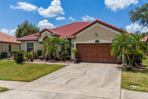 House in Kissimmee, Florida 4 bedrooms, 192.68 sq.m. № 1858320 - photo 10