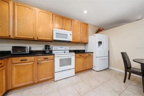 House in Kissimmee, Florida 4 bedrooms, 192.68 sq.m. № 1858320 - photo 18