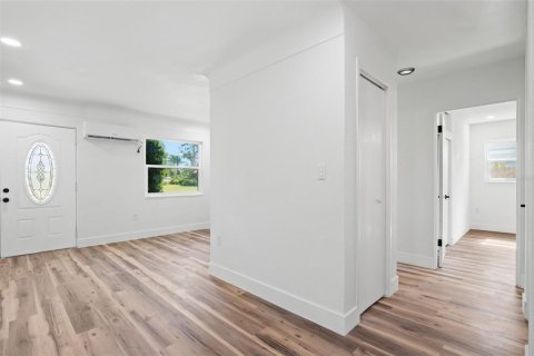 Купить виллу или дом в Кеннет-Сити, Флорида 6 комнат, 117.06м2, № 2258768 - фото 21
