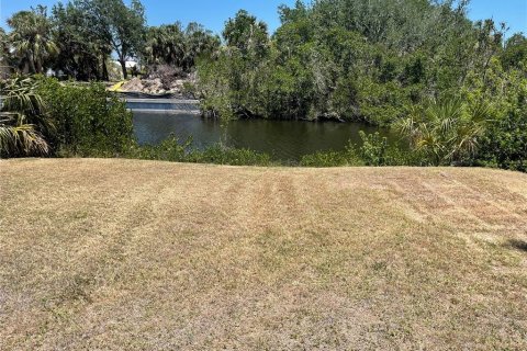 Land in Port Charlotte, Florida № 1670142 - photo 3