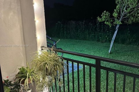 Купить кондоминиум в Майами, Флорида 3 спальни, 128.58м2, № 2047094 - фото 18