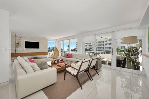Copropriété à vendre à Key Biscayne, Floride: 4 chambres, 179.3 m2 № 2033736 - photo 3