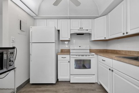 Condo in Delray Beach, Florida, 1 bedroom  № 2240363 - photo 6