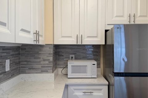 Appartement à louer à Tampa, Floride: 2 chambres, 87.7 m2 № 1909982 - photo 8