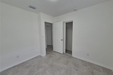 Villa ou maison à louer à Dunnellon, Floride: 3 chambres, 100.15 m2 № 2419311 - photo 13