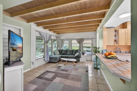 Villa ou maison à vendre à West Palm Beach, Floride: 2 chambres, 123.75 m2 № 2153619 - photo 20