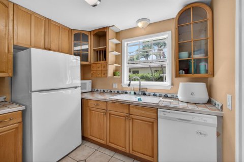 Villa ou maison à vendre à West Palm Beach, Floride: 2 chambres, 123.75 m2 № 2153619 - photo 9