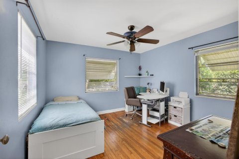 Villa ou maison à vendre à West Palm Beach, Floride: 2 chambres, 123.75 m2 № 2153619 - photo 28