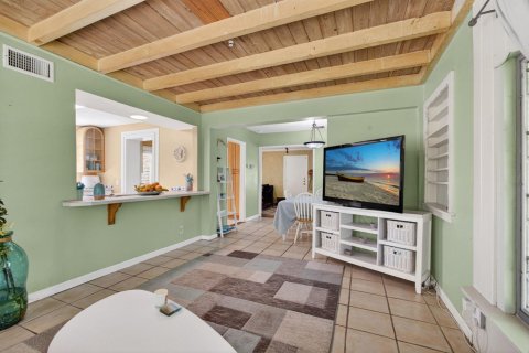 Villa ou maison à vendre à West Palm Beach, Floride: 2 chambres, 123.75 m2 № 2153619 - photo 19