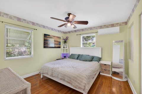 Villa ou maison à vendre à West Palm Beach, Floride: 2 chambres, 123.75 m2 № 2153619 - photo 25