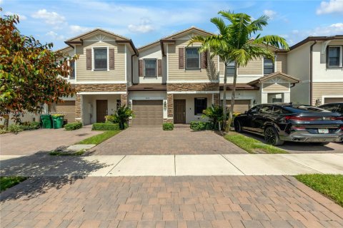 Adosado en alquiler en Davie, Florida, 3 dormitorios, 157.56 m2 № 2006164 - foto 30