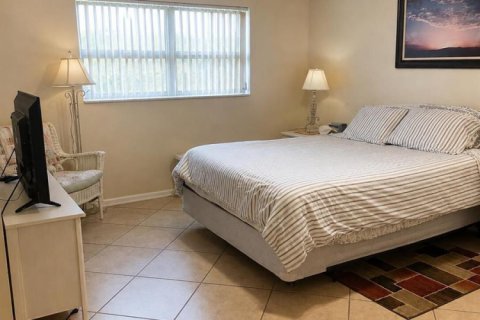 Condo in Boynton Beach, Florida, 2 bedrooms № 2346828 - photo 22