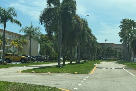Condo in Boynton Beach, Florida, 2 bedrooms № 2346828 - photo 7