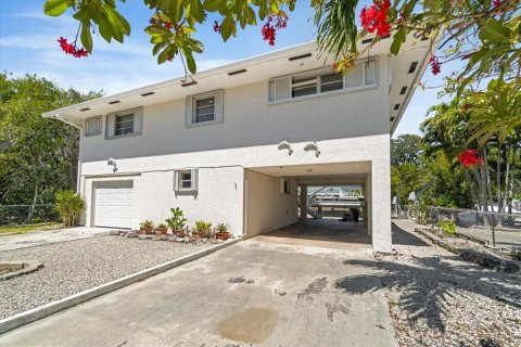 House in Big Pine Key, Florida 3 bedrooms, 124.86 sq.m. № 1590101 - photo 3