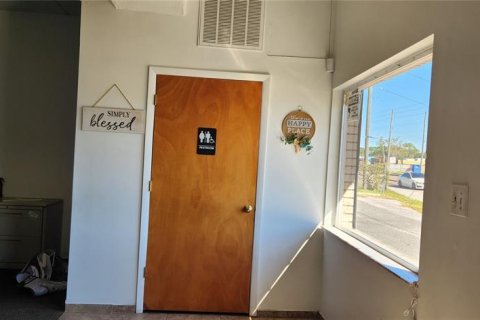Immobilier commercial à vendre à Lakeland, Floride: 357.49 m2 № 2130055 - photo 2