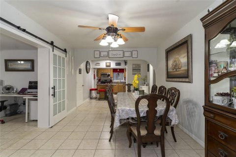 Villa ou maison à vendre à Tampa, Floride: 3 chambres, 153.75 m2 № 2099448 - photo 7