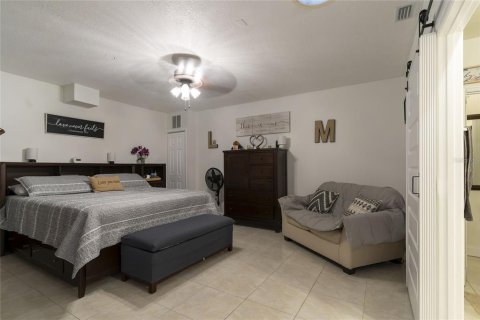 Villa ou maison à vendre à Tampa, Floride: 3 chambres, 153.75 m2 № 2099448 - photo 28