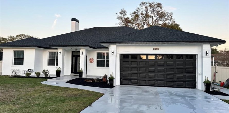 Casa en Lakeland, Florida 4 dormitorios, 247.86 m2 № 1914194