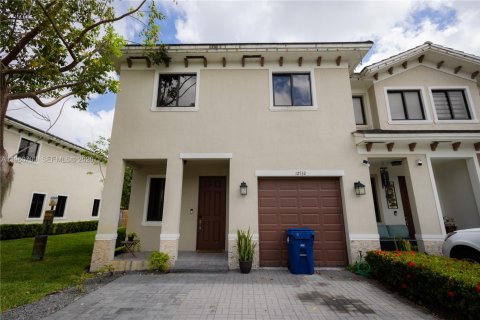 Villa ou maison à Miami, Floride 4 chambres, 168.34 m2 № 2025031