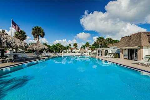 Condo in Clearwater, Florida, 2 bedrooms  № 1441033 - photo 13