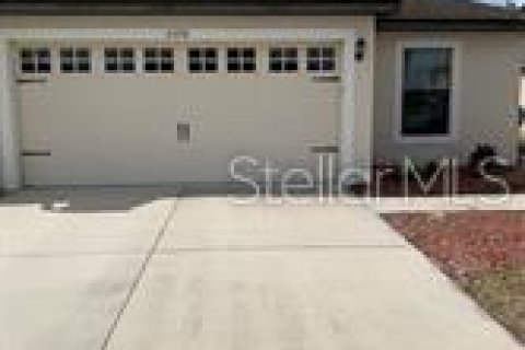 House in Lakeland, Florida 3 bedrooms, 140.84 sq.m. № 2215332 - photo 4