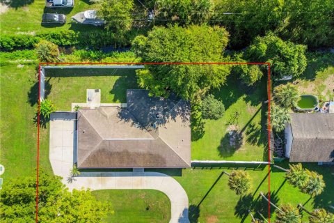 Casa en venta en Edgewater, Florida, 3 dormitorios, 212.37 m2 № 2360646 - foto 3