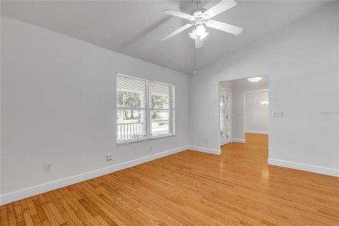 Casa en venta en Edgewater, Florida, 3 dormitorios, 212.37 m2 № 2360646 - foto 9