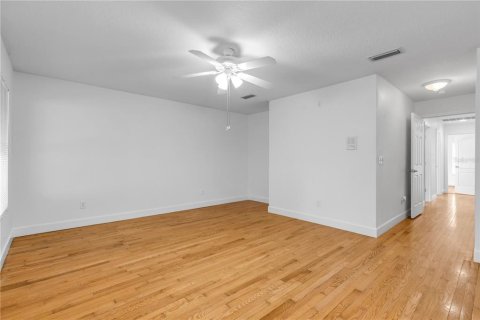Casa en venta en Edgewater, Florida, 3 dormitorios, 212.37 m2 № 2360646 - foto 26