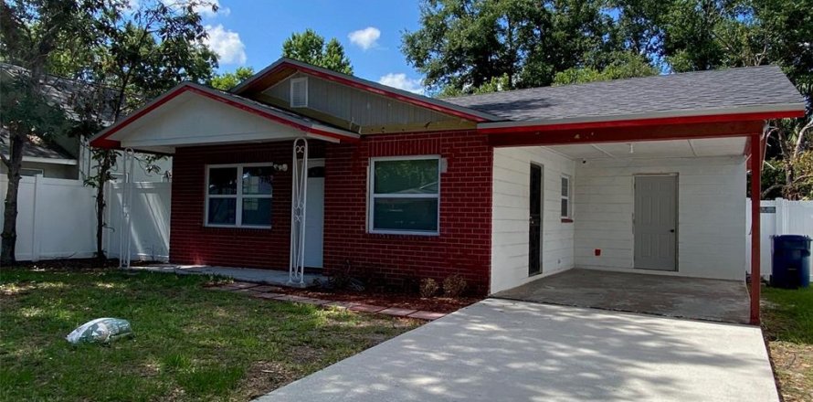 Villa ou maison à Tampa, Floride 3 chambres, 85.66 m2 № 1747078
