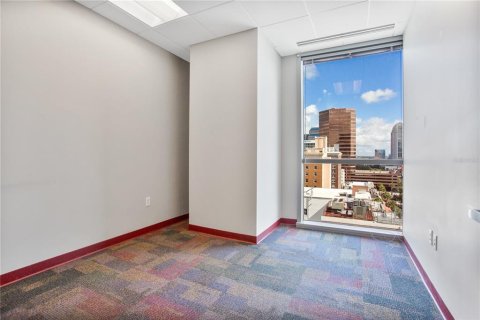 Propiedad comercial en alquiler en Orlando, Florida, 428.74 m2 № 1736377 - foto 23