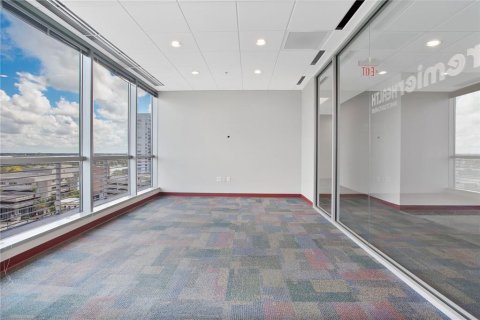Propiedad comercial en alquiler en Orlando, Florida, 428.74 m2 № 1736377 - foto 6
