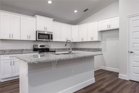 House in Newberry, Florida 3 bedrooms, 140.47 sq.m. № 2094904 - photo 13