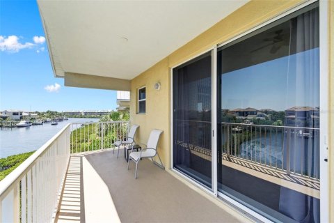 Townhouse in Ruskin, Florida 3 bedrooms, 147.99 sq.m. № 2212005 - photo 28