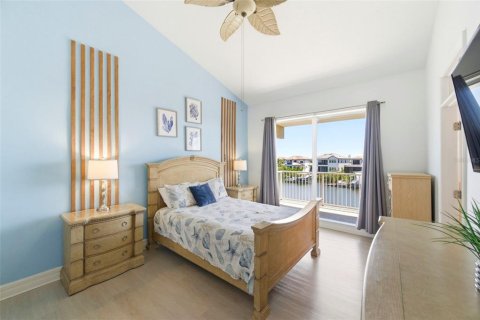 Townhouse in Ruskin, Florida 3 bedrooms, 147.99 sq.m. № 2212005 - photo 21