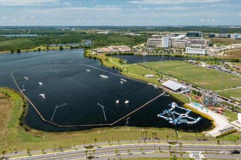 Casa en venta en Orlando, Florida, 4 dormitorios, 274.25 m2 № 1832967 - foto 23