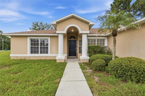 House in Spring Hill, Florida 4 bedrooms, 162.11 sq.m. № 2353234